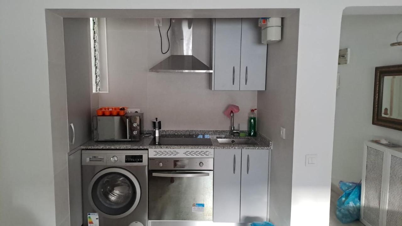 Habitaciones En Apartamento Compartido De Pozuelo de Alarcón Dış mekan fotoğraf