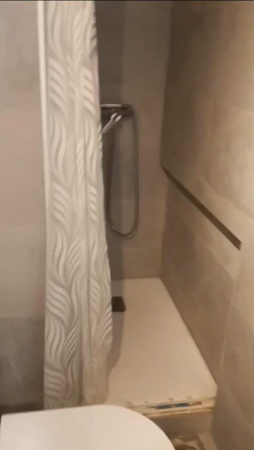 Habitaciones En Apartamento Compartido De Pozuelo de Alarcón Dış mekan fotoğraf